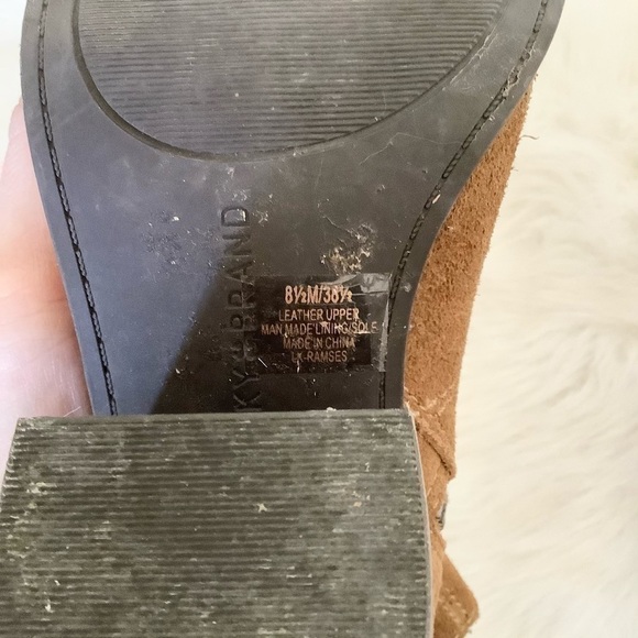 LUCKY Brand camel heeled booties with zippers 8.5 - Picture 5 of 5